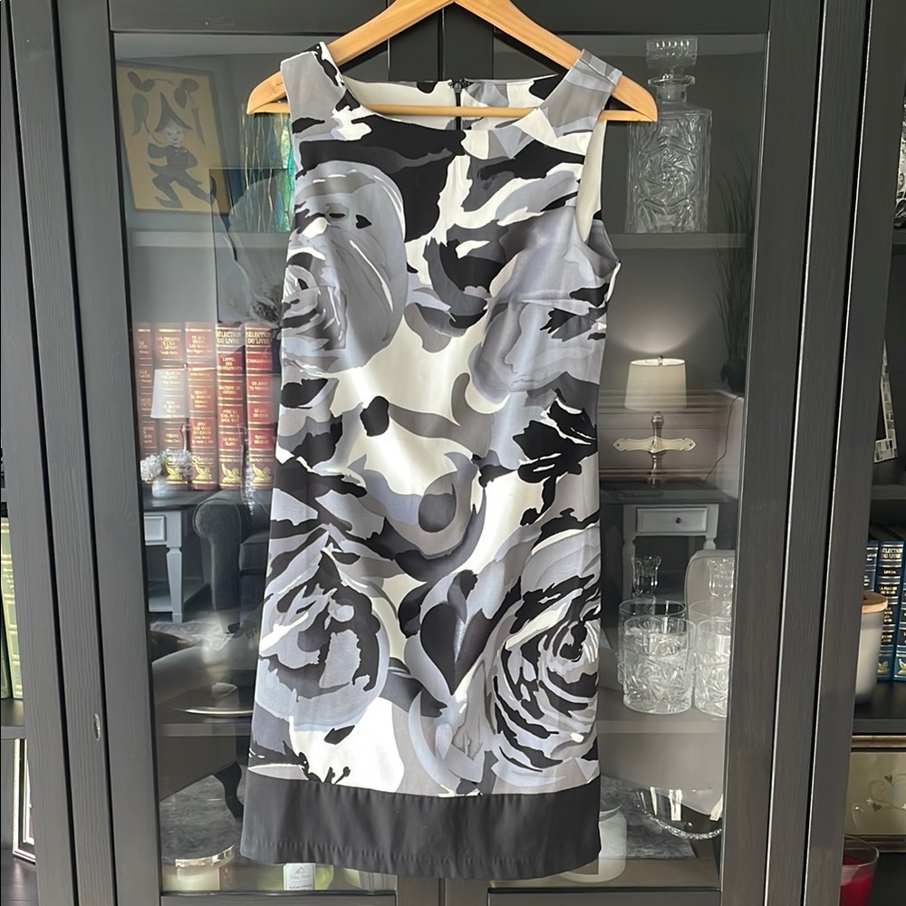 Source Unknown Black and White Sheath Mini Dress